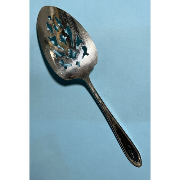 National Silver Co Silver plate Pierced Pie Server  8¼"  Rose - Picture 3 of 5